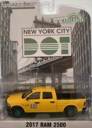 2017 Ram 2500 - New York City DOT Brooklyn Street Maintenance (Hobby Exclusive)- GREEN MACHINE VERSION