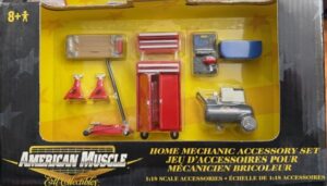 HOME MECHANIC ACCESSORY SET - 1:18 SCALE BY ERTL (2005)